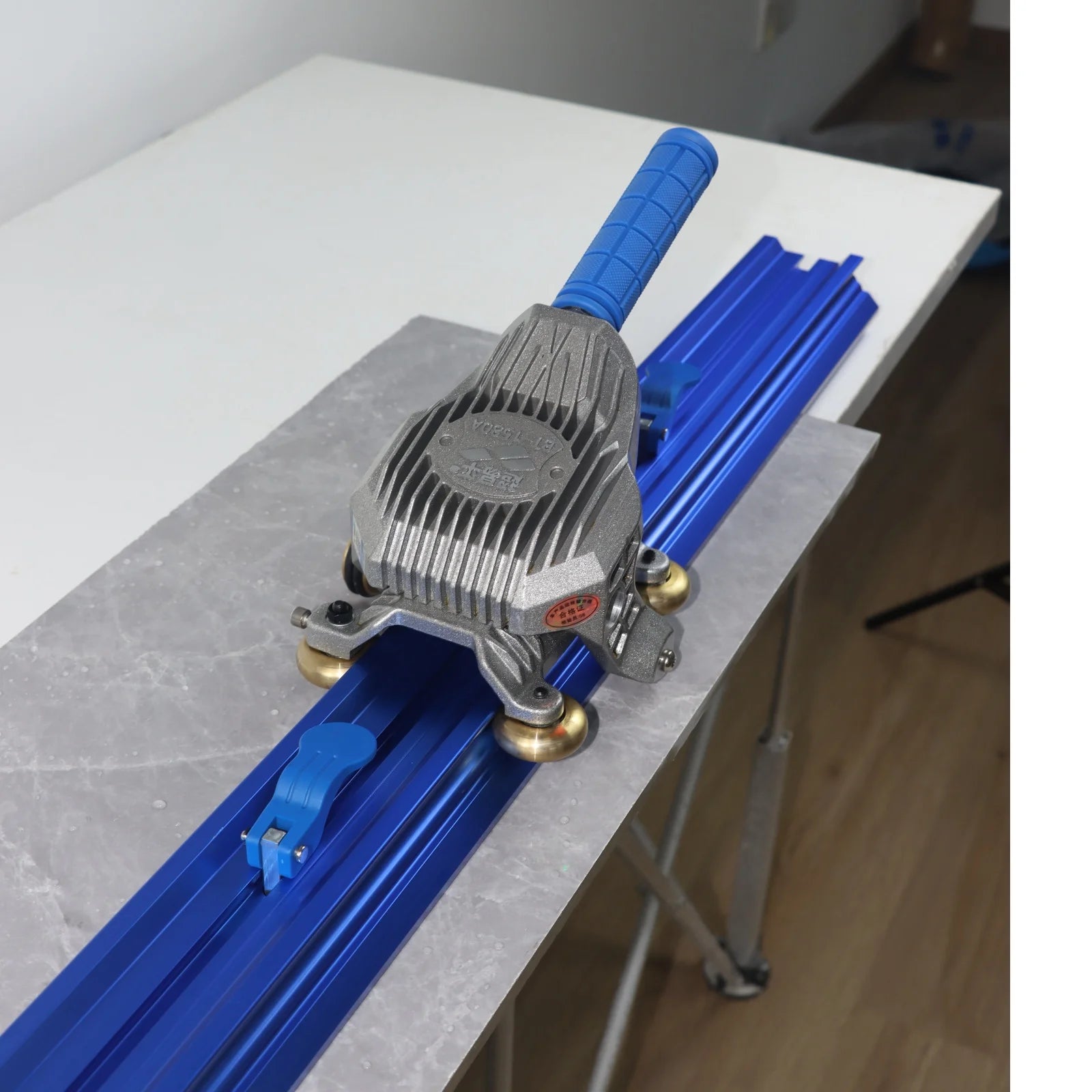 Tagliapiastrelle manuale di lusso da 2000 mm Sistema sottile Taglierina per piastrelle manuale collegabile per piastrelle di grande formato, porcellanato, ceramica