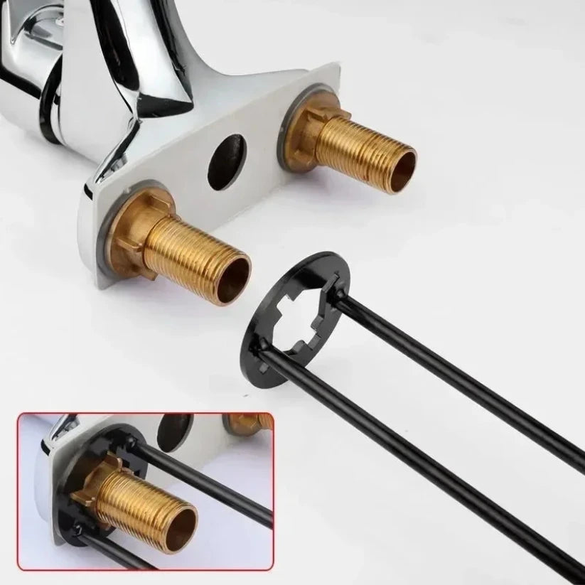 Chiave per lavello 5 in 1 Chiave per rubinetto multifunzionale in acciaio al carbonio Chiave per tubi idraulici Set di riparazione per lavello da cucina per bagno Strumenti hardware