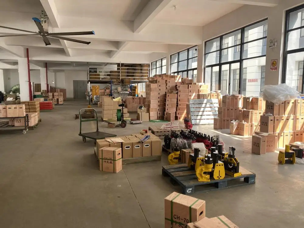 Idraulici a batteria Mascella industriale/fai da te TH/U 16 20 25 26 32mm Strumento di pressatura Pex multistrato Utensili elettrici HVAC alimentati a batteria